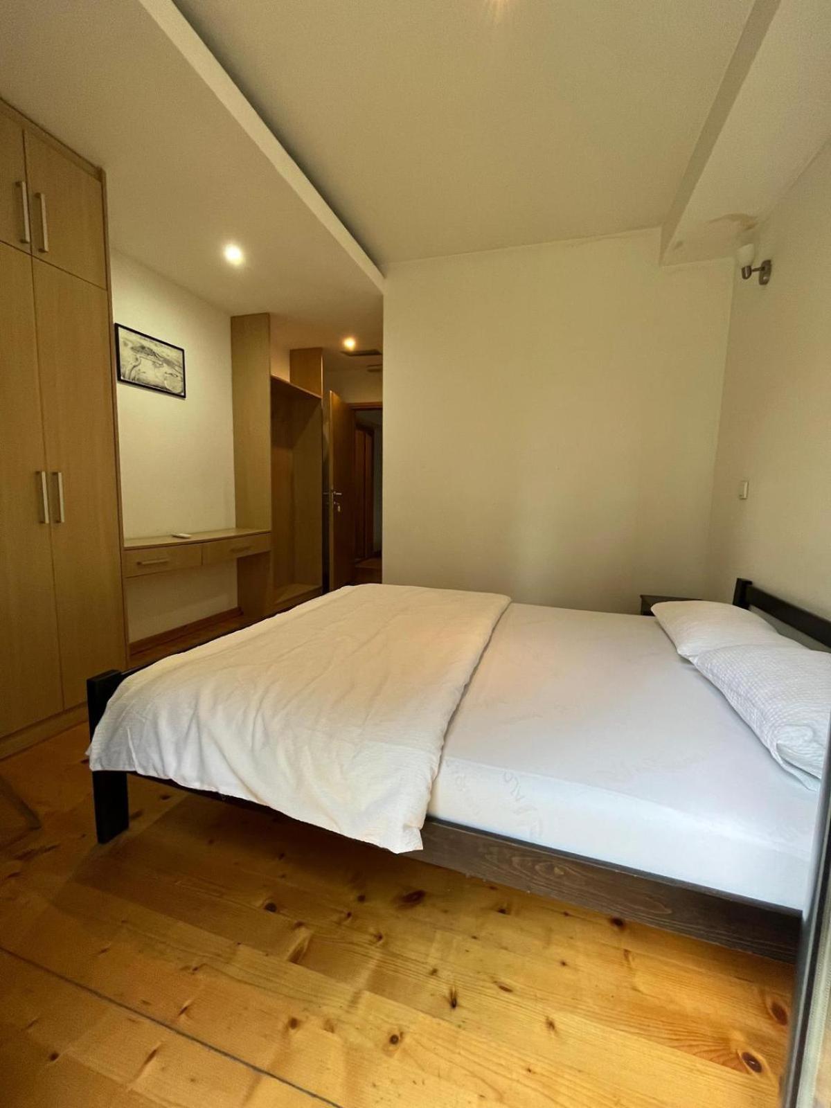 B&B Botel Charlie Beograd Rom bilde
