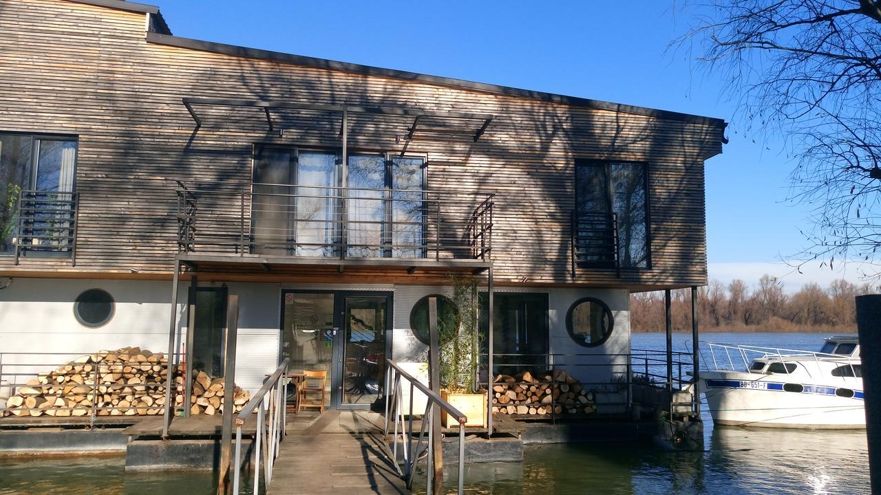 B&B Botel Charlie Beograd Eksteriør bilde